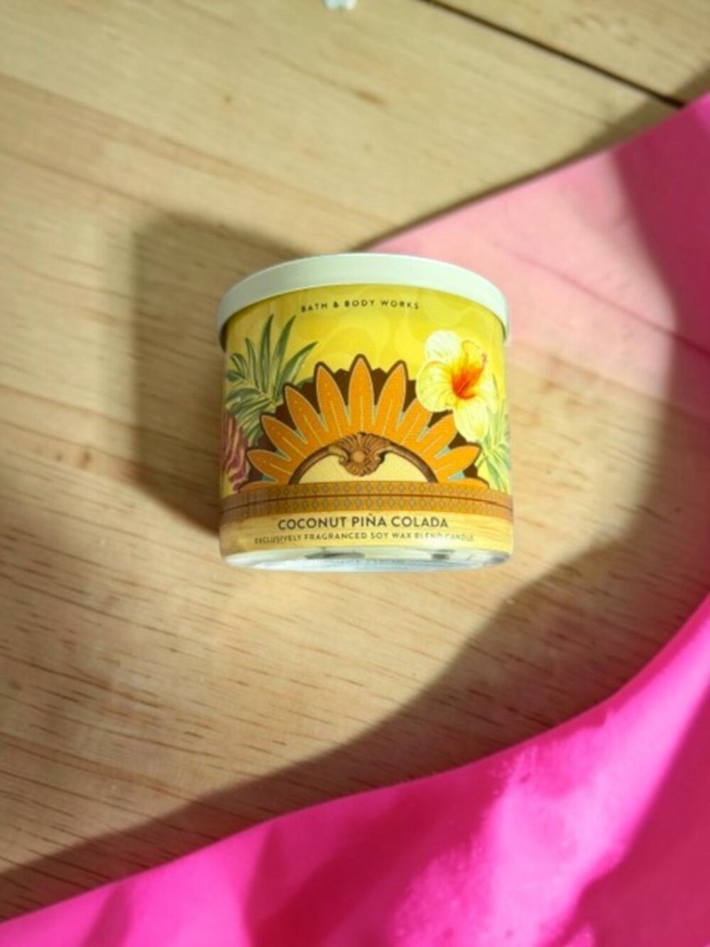Bath & Body Works, 3-Wick Candle, COCONUT PINA COLADA, NWT